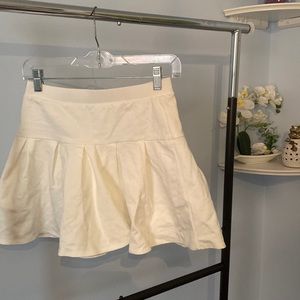 Drop waist flounce mini skirt
